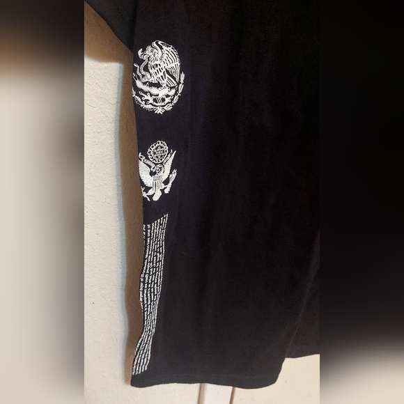 Akomplice x Nacho Becerra collaboration "Mi Bandera" black t-shirt - Picture 4 of 5